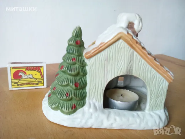 Порцеланова коледна къщичка със свещ, снимка 4 - Декорация за дома - 48401495
