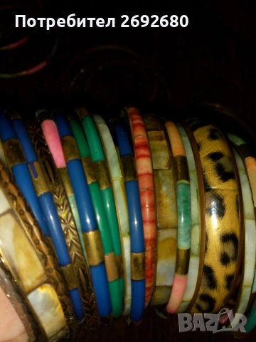 Индийски гривни винтидж,гривни от чист седеф/полускъпоценни камъни,обеци/цени в описанието , снимка 2 - Бижутерийни комплекти - 49883446