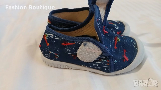 Детски зимни обувки за момче- 24 номер , и пантофи да градина- 23 номер  Цена за двете- 14лв Без заб, снимка 14 - Бебешки боти и ботуши - 51895885