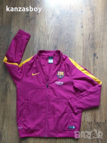  Nike FC Barcelona - страхотно юношеско горнище  КАТО НОВО , снимка 5 - Детски анцузи и суичери - 35708429