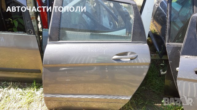 Врата Врати предни задни Mercedes B Класа 2010г.