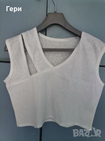 Интересен модел блузка, снимка 1 - Тениски - 41549647