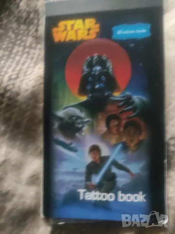 Продавам star wars tattoo book