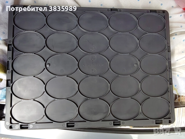 Продавам оригинални сгъваеми касетки Мерцедес бенц, снимка 7 - Аксесоари и консумативи - 52438247