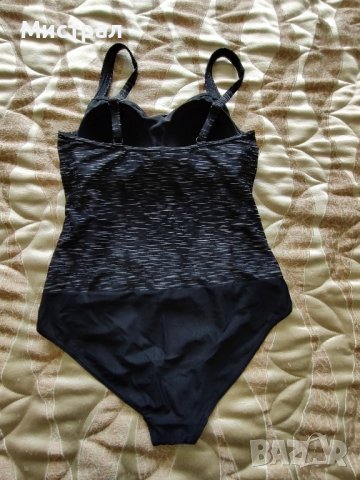 Цял бански Kangaroos, снимка 2 - Бански костюми - 41781731