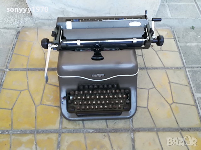 triumph-germany 2003220842