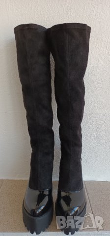 Дамски черни дълги ластични ботуши с висок ток и дебела подметка и лачена основа, снимка 5 - Дамски ботуши - 41845335