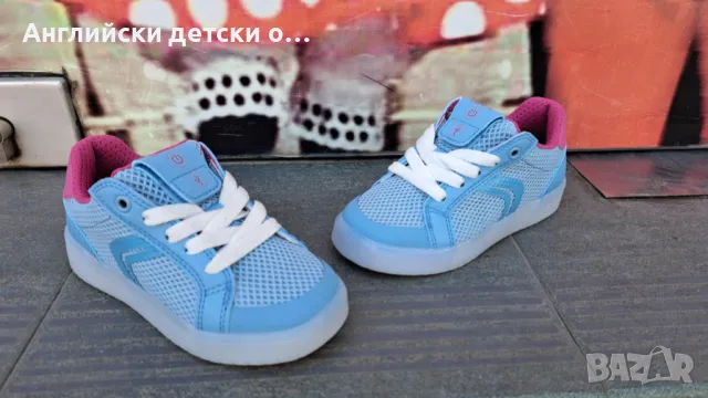 Английски детски кецове светещи с USB-GEOX, снимка 9 - Детски маратонки - 49926732