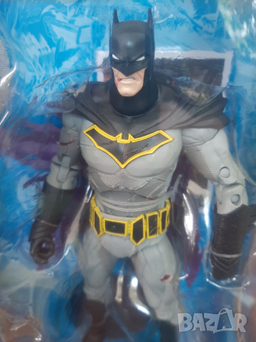 DC MULTIVERSE ACTION FIGURE BATMAN WITH BATTLE DAMAGE (DARK NIGHTS: METAL) 18 CM, снимка 8 - Колекции - 36281189