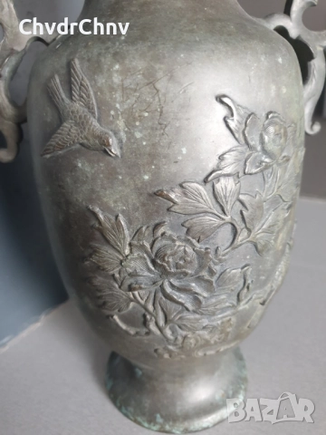 30см-3кг стара китайска бронзова ваза /фигурална/с птици и рози, снимка 5 - Антикварни и старинни предмети - 52550801