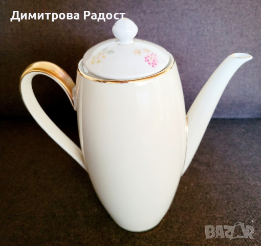 Порцеланови чайници с капаче! Състояние използвано като ново без забележки! , снимка 5 - Сервизи - 44693783