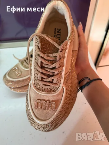 miu miu Дамски маратонки остана последна бройка