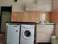 Тристаен на супер  център -5 отделни помещения, снимка 8