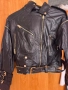 Дамско кожено яке, снимка 1