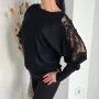 Дамска черна блуза с дълъг ръкав фино плетиво с апликация от камъни и пайети, снимка 3