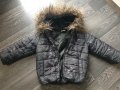Зимно яке с пух на качулката, снимка 1 - Детски якета и елеци - 35750975