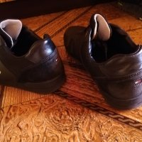 Обувки(сникърси)- Tommy Hilfiger, снимка 2 - Спортно елегантни обувки - 42006011