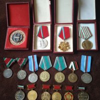 Ордени,медали,плакет, снимка 3 - Антикварни и старинни предмети - 35953757