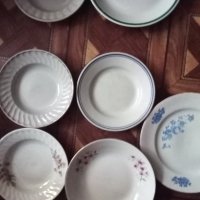 Порцеланови чинии маркирани, снимка 2 - Чинии - 41347241
