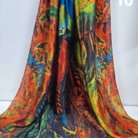 Дамски красив сатенен шал, снимка 10 - Шалове - 44509797