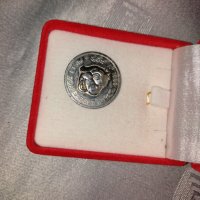 PIF 1000 медал" - 1988 г. Gettone Token Pif Et Son Gadget N.1000 Souriez Pif 1988 -, снимка 6 - Антикварни и старинни предмети - 34674539