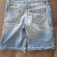 Нови панталонки , снимка 2 - Къси панталони и бермуди - 41811330