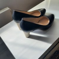 Дамски маркови обувки Bata, снимка 2 - Дамски обувки на ток - 39773088