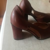 Продавам дамски български обувки Дияна за -5лв., снимка 7 - Дамски боти - 16330720