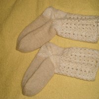 Плетени чорапи и вълнени наколенки, снимка 3 - Дамски чорапи - 34430029