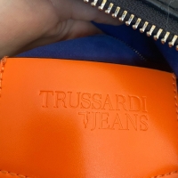 Раница Trussardi, снимка 4 - Раници - 36075838