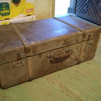 Стар куфар, снимка 3 - Антикварни и старинни предмети - 35814024