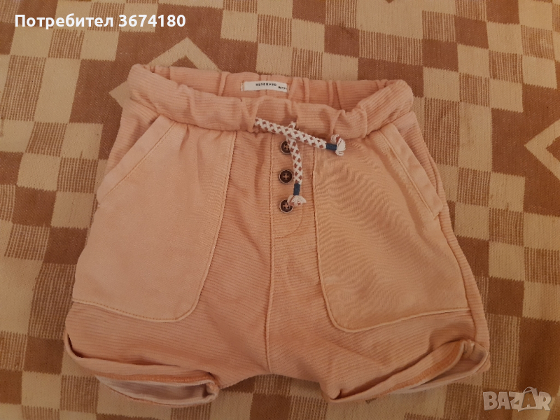 къси панталонки reserved и шапка benetton, снимка 1