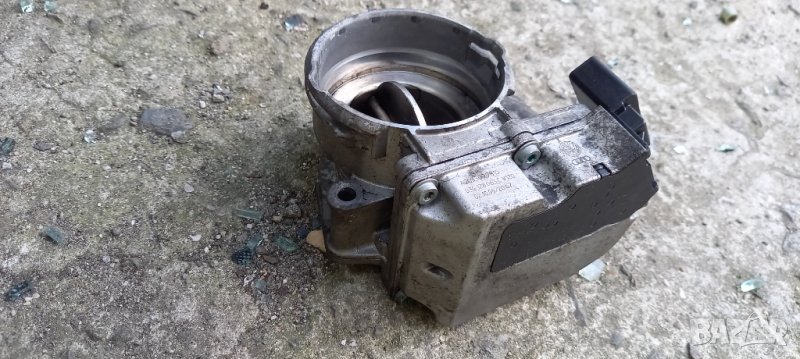 Дроселова клапа 2.0 TDI VW Golf V Touran Audi, снимка 1