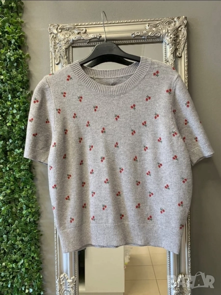 блуза с череши , снимка 1