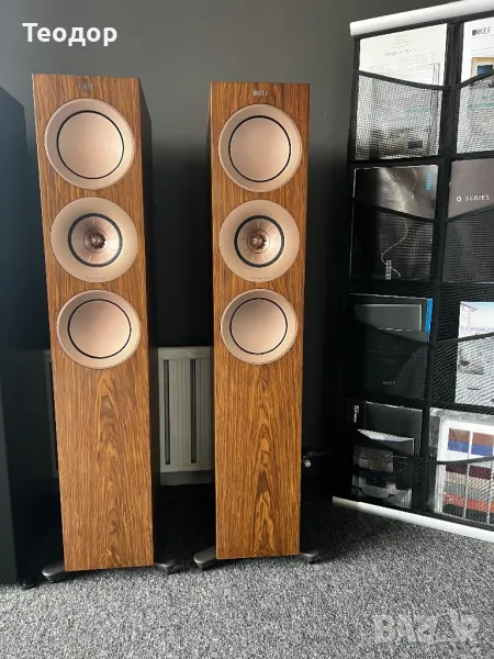 Трилентови подови високоговорители  KEF R7 , снимка 1