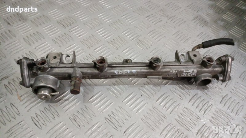 Горивна рейка Mercedes E200 W210 1998г.	, снимка 1