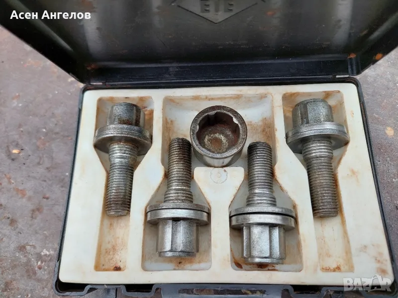 Секретни болтове ПЕЖО, снимка 1