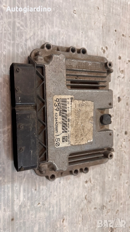 Компютър за двигател / ECU / Моторен компютър за Alfa Romeo 147 - 55205068 / 0281012144, снимка 1