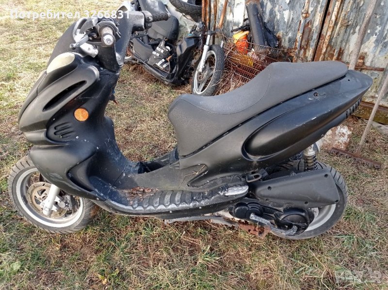 Скутер BETA 125 на части , снимка 1