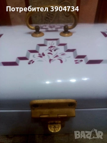 Емайлирана кутия хляб 1920г., снимка 8 - Антикварни и старинни предмети - 52049155