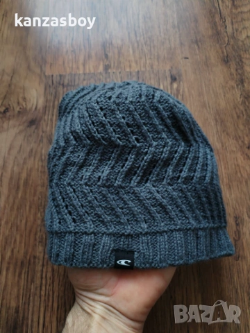 o'neill - страхотна зомна шапка КАТО НОВА