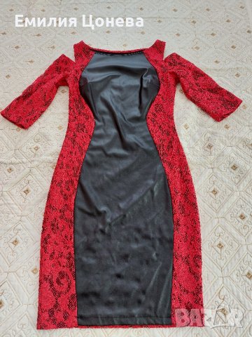 червена рокличка