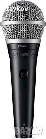 Динамичен и кардиоиден безжичен вокален микрофон Shure.