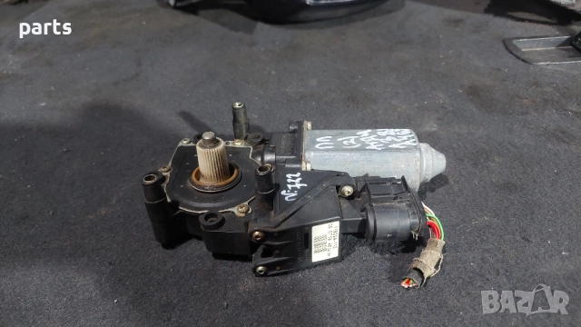 Моторче Предно Ляво Стъкло Ауди A3 8L N:722 (2) - А4 Б5 - 119024113 - 05071914, снимка 3 - Части - 51460767