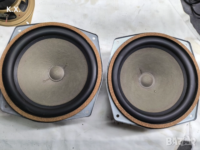 Нискочестотни говорители canton 