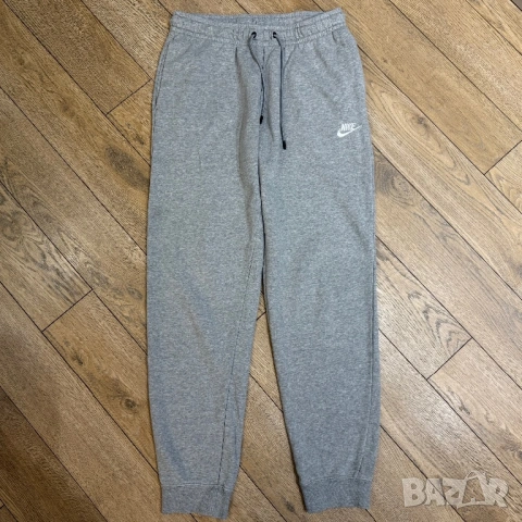 Дамско долнище Nike Sportswear Club | M размер, снимка 2 - Спортни екипи - 53447559