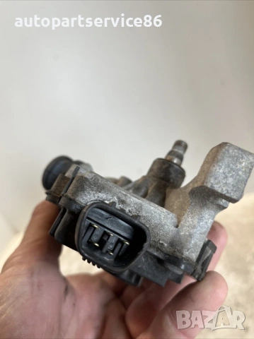 Мотор за преден чистач за Jeep Patriot 2.4 Бензин (2008) 04879433AE, снимка 2 - Части - 53534477