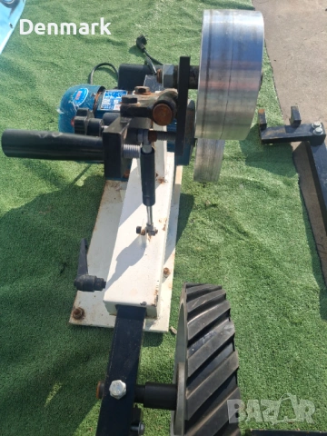 Лентова шлайфмашина= Монофазна , снимка 7 - Други инструменти - 53697469