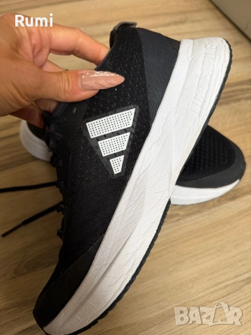 Оригинални Маратонки за бягане Adidas Adizero SL W ! 40,5 н, снимка 6 - Маратонки - 51869260