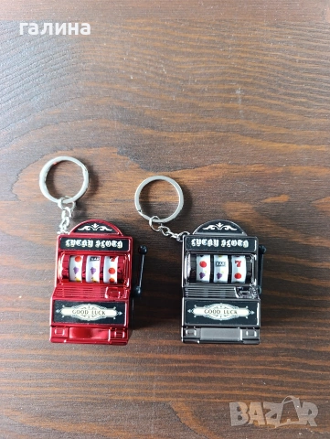 Ключодържател за игрални автомати, интерактивен, функционален лост, Червен, 6 см х 4 см